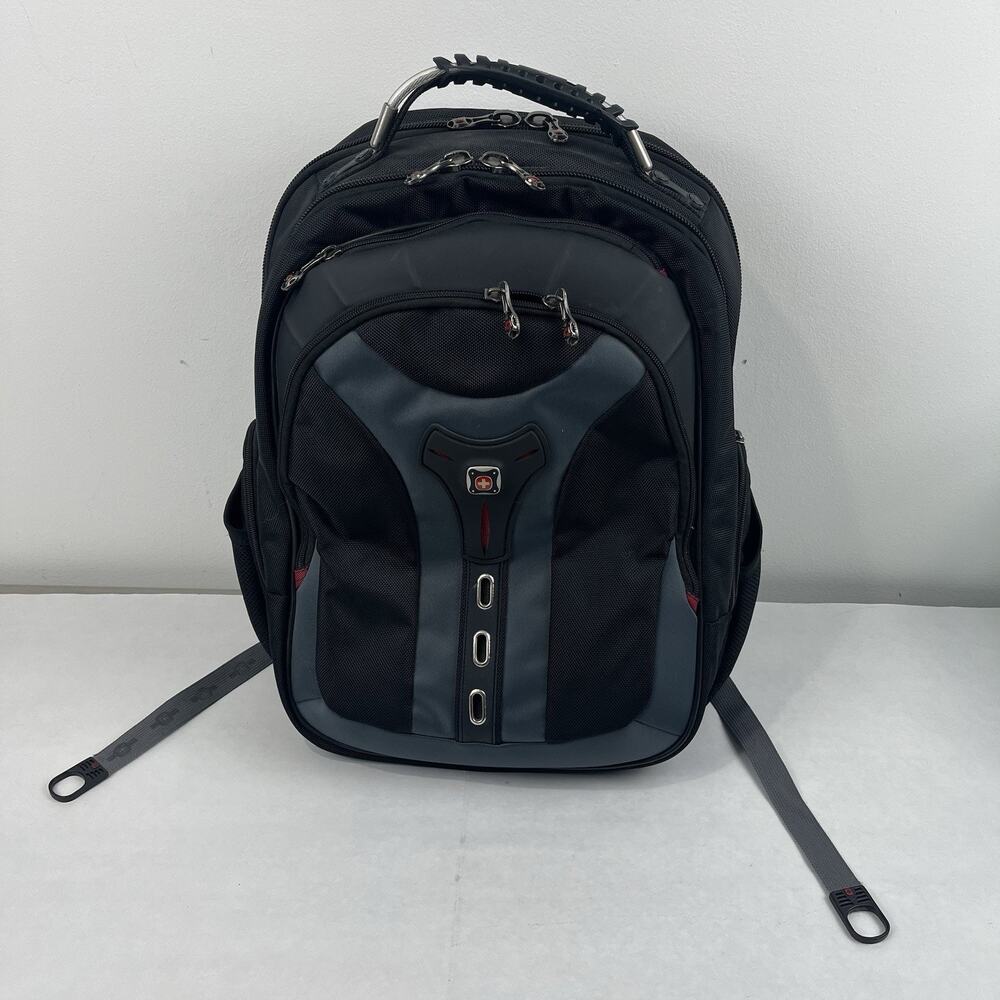 Wenger Swiss Gear Pegasus 17" Laptop Backpack Bag Black Travel